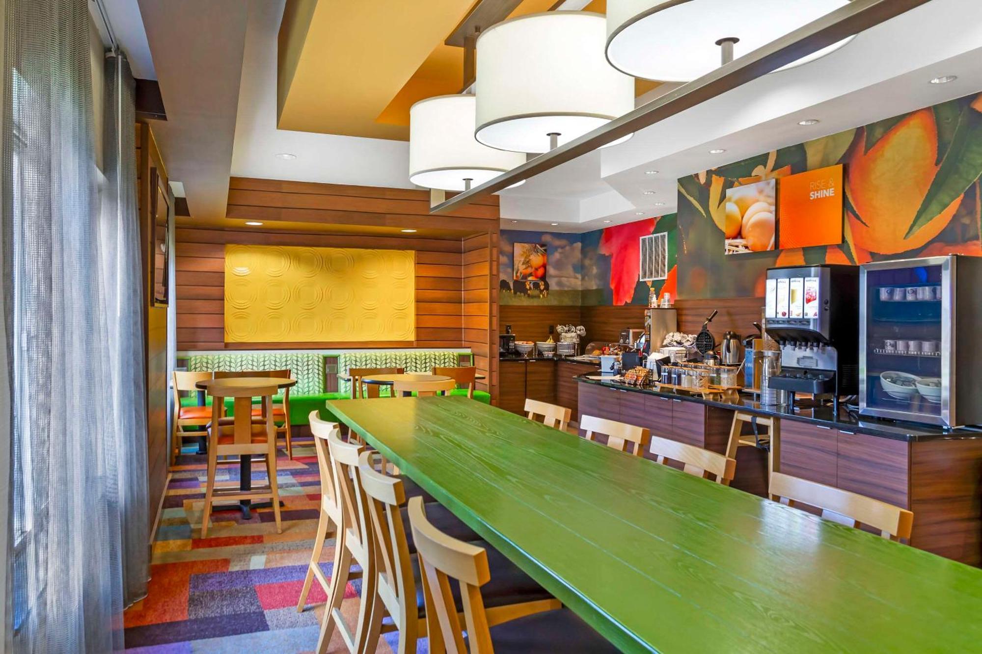 Comfort Inn & Suites Green Bay Stadium Area Buitenkant foto