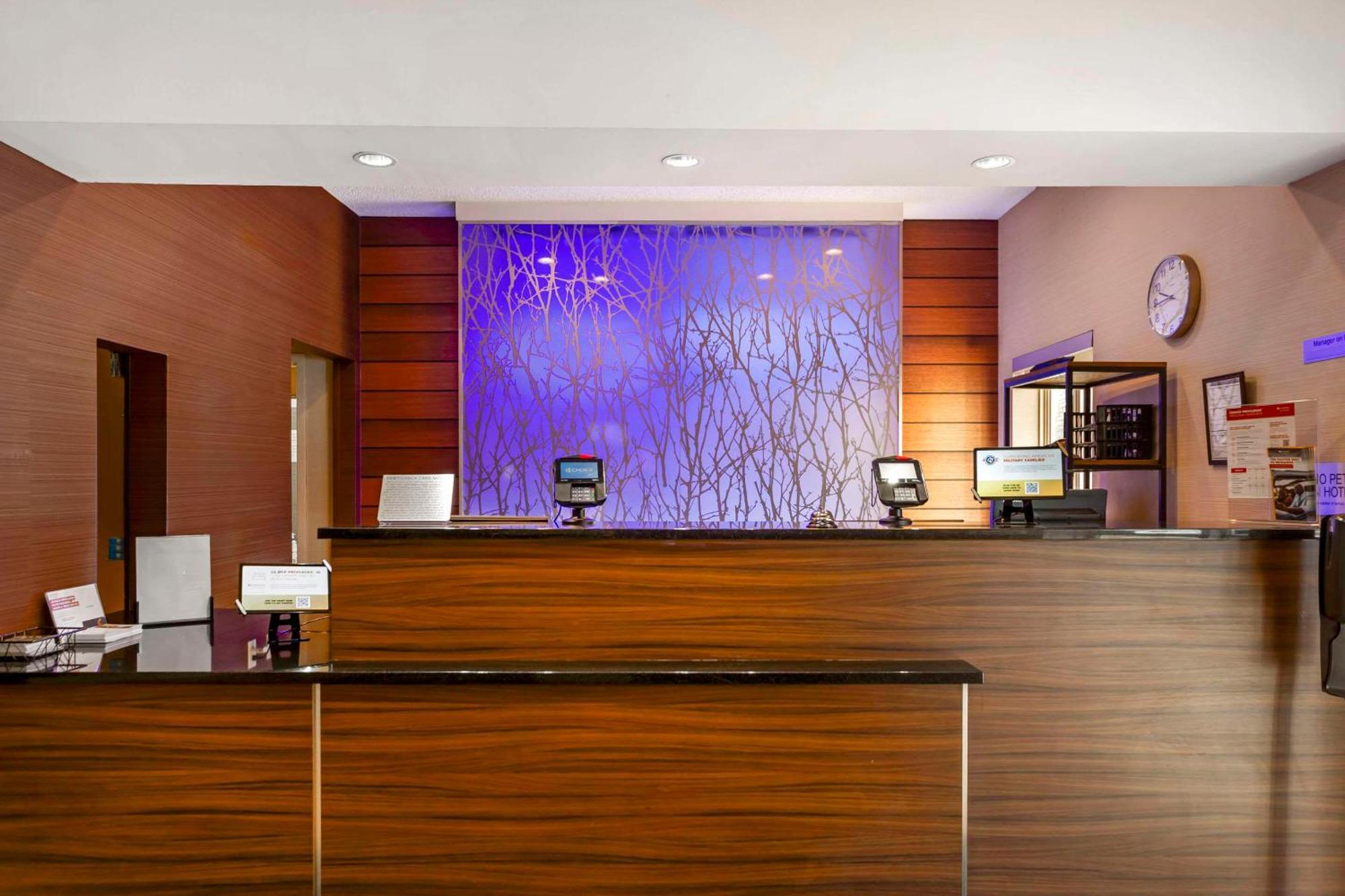 Comfort Inn & Suites Green Bay Stadium Area Buitenkant foto